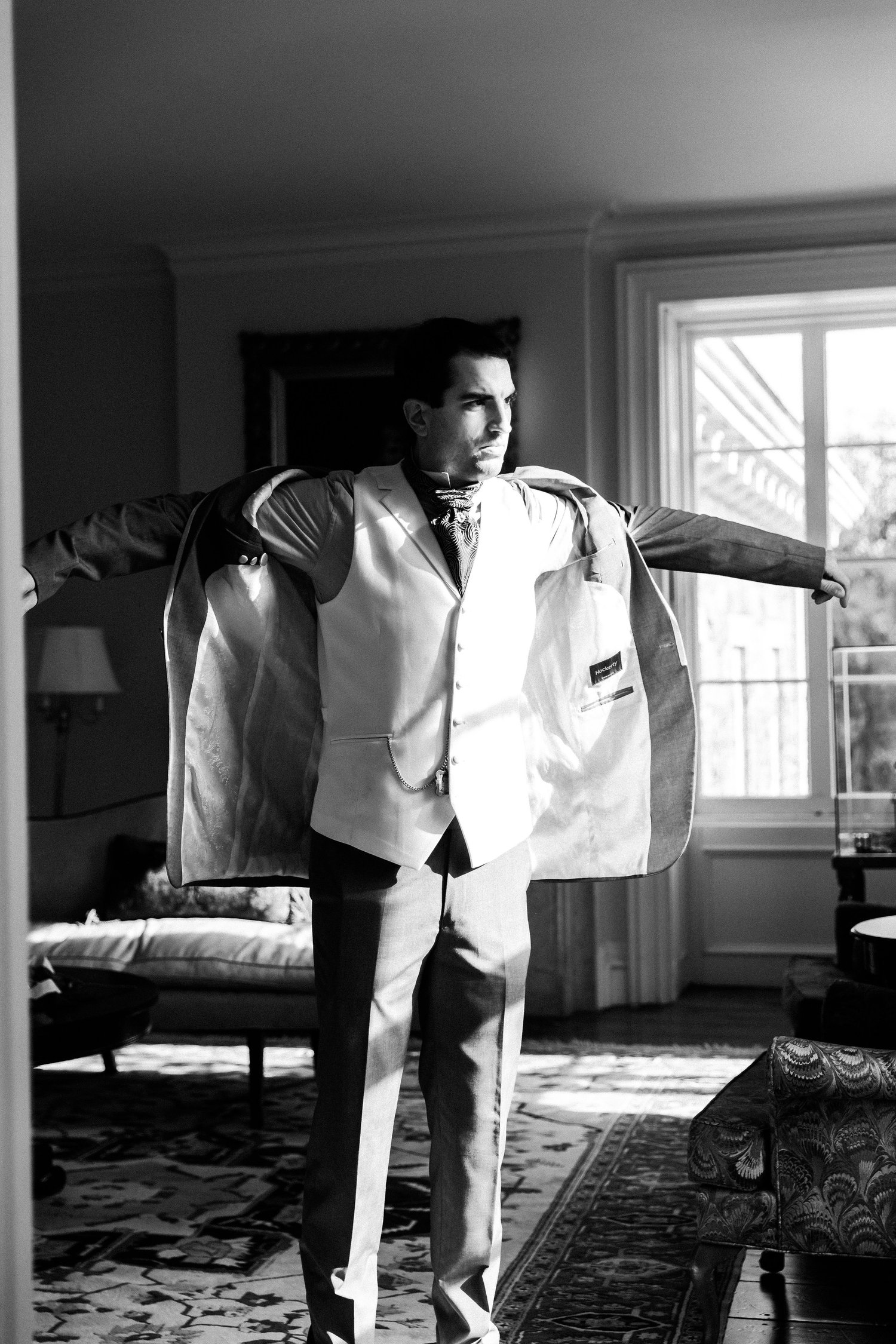 Wedding photograph 4 from Yensy Marquez Photography.