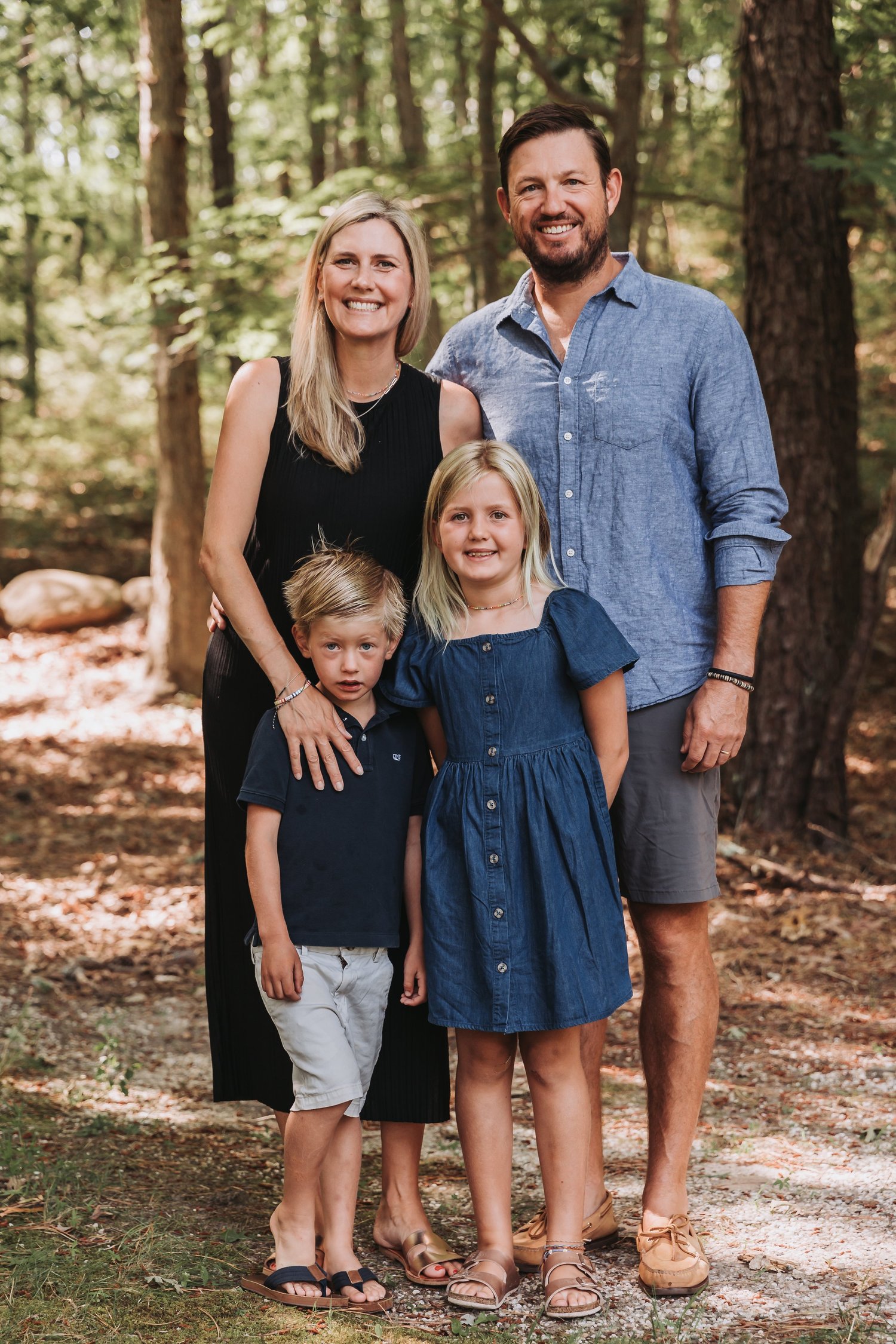 Family photograph 9 from Yensy Marquez Photography.