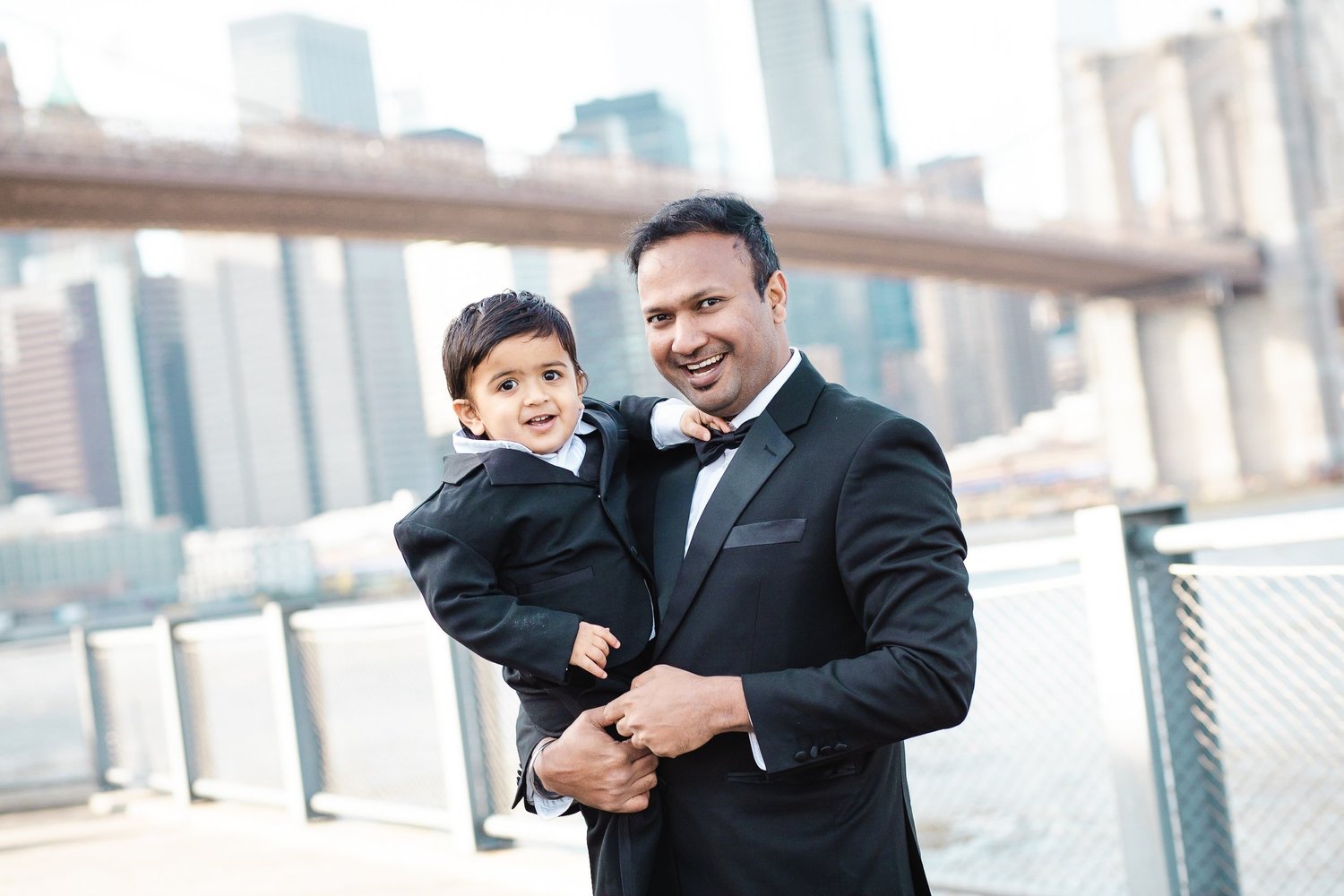 Family photograph 22 from Yensy Marquez Photography.